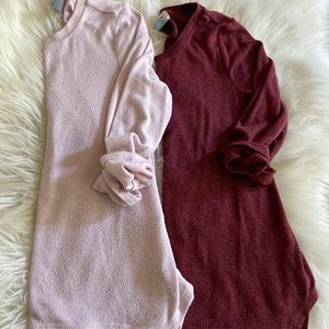 Set of long sleeve tops